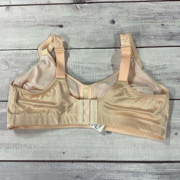 Trulife Naturalwear Mastectomy Bra Womens 36B Nude Wireless 420 - Picture 4 of 9